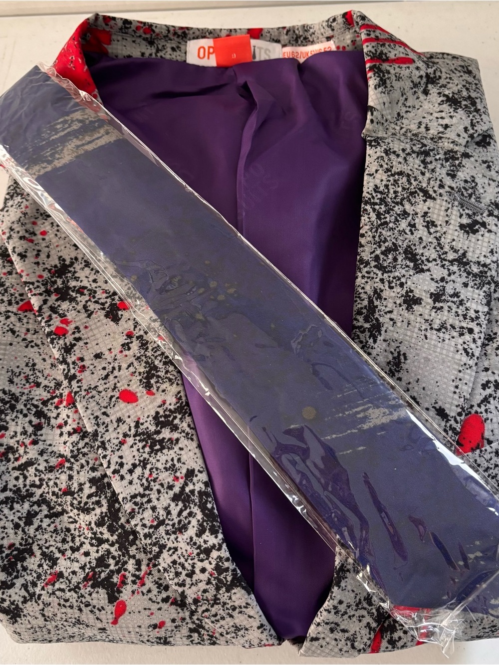 Oppo Gray Suit with Red Splatter Print - Picture 5 of 9